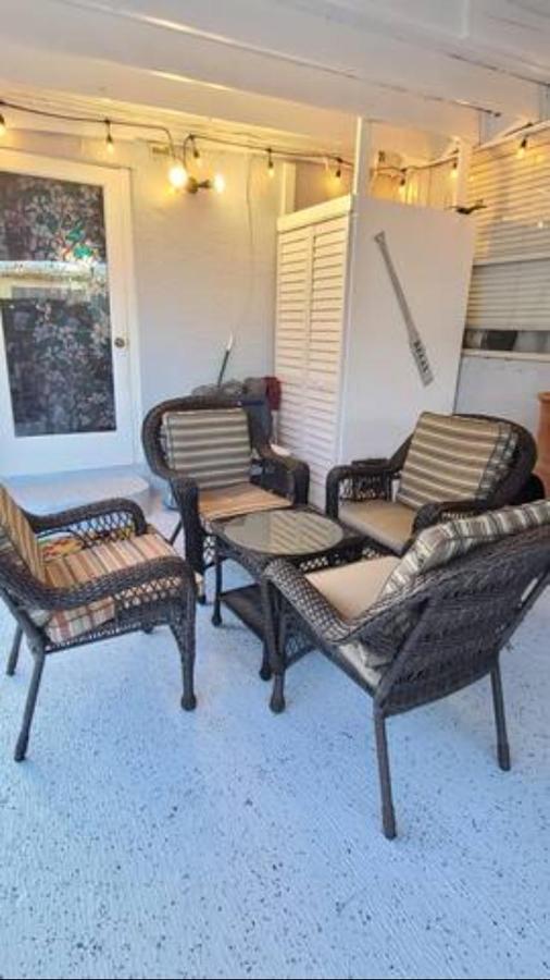 Palm Springs 3-Bedroom 2-Bath 5 Miles To The Beach ليك وورث المظهر الخارجي الصورة